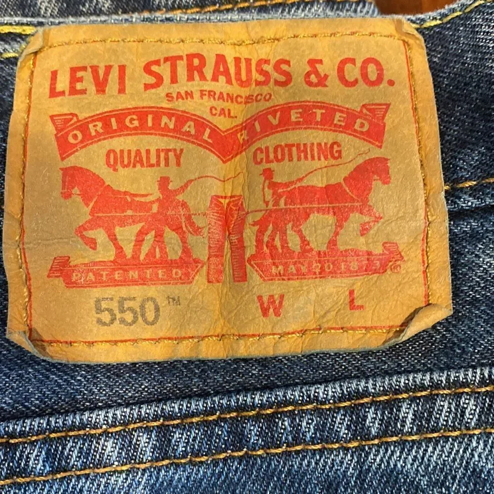Levi’s 550 Men’s Straight Leg Denim Jeans 52x29